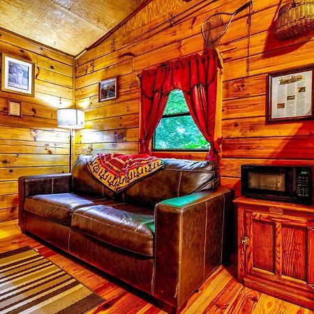 Panther Creek Cabins Cherokee Exteriör bild