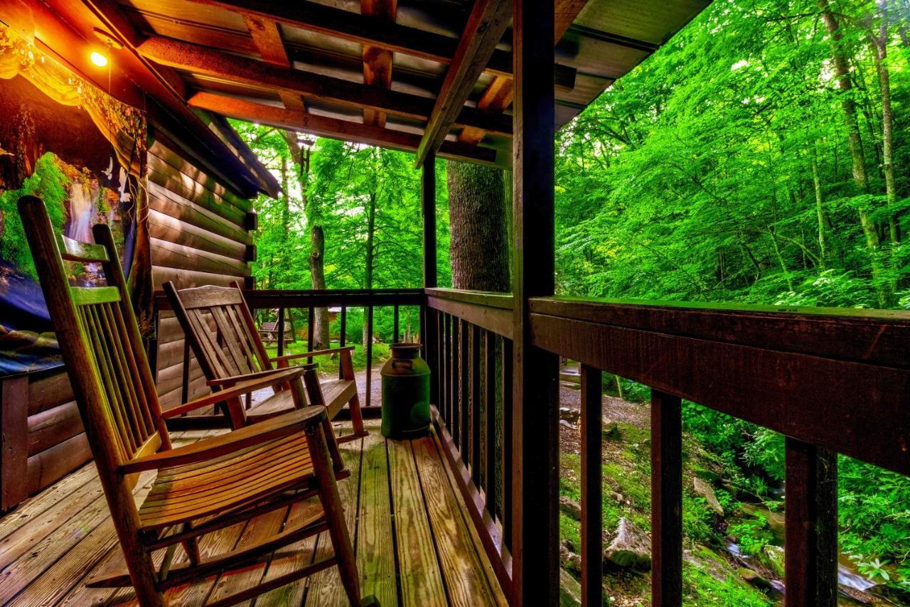 Panther Creek Cabins Cherokee Exteriör bild
